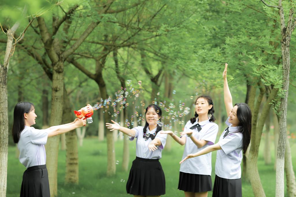 2023毕业季|这个盛夏，定格我们最美的青春模样