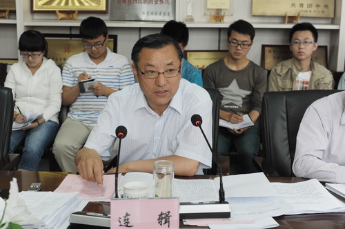 省委常委、省委宣传部部长连辑来我校调研