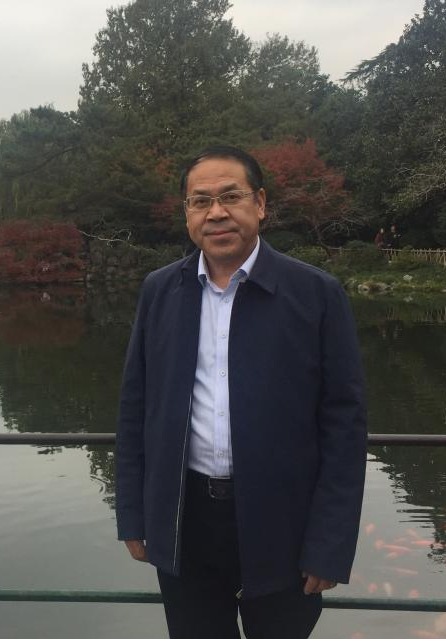  2021年师德标兵李贵贤：初心不改 做照亮学子前行路的明灯