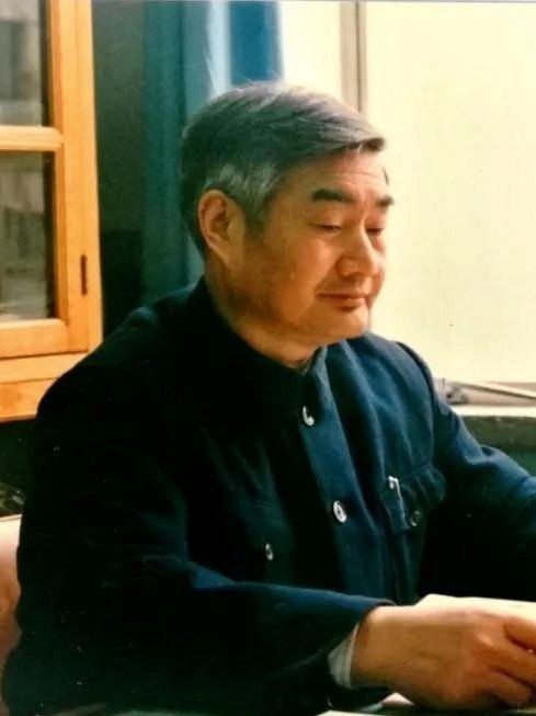 百年兰理工丨芮莲生：育桃李40载润物无声