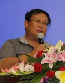 叶进：业精于勤 行成于思