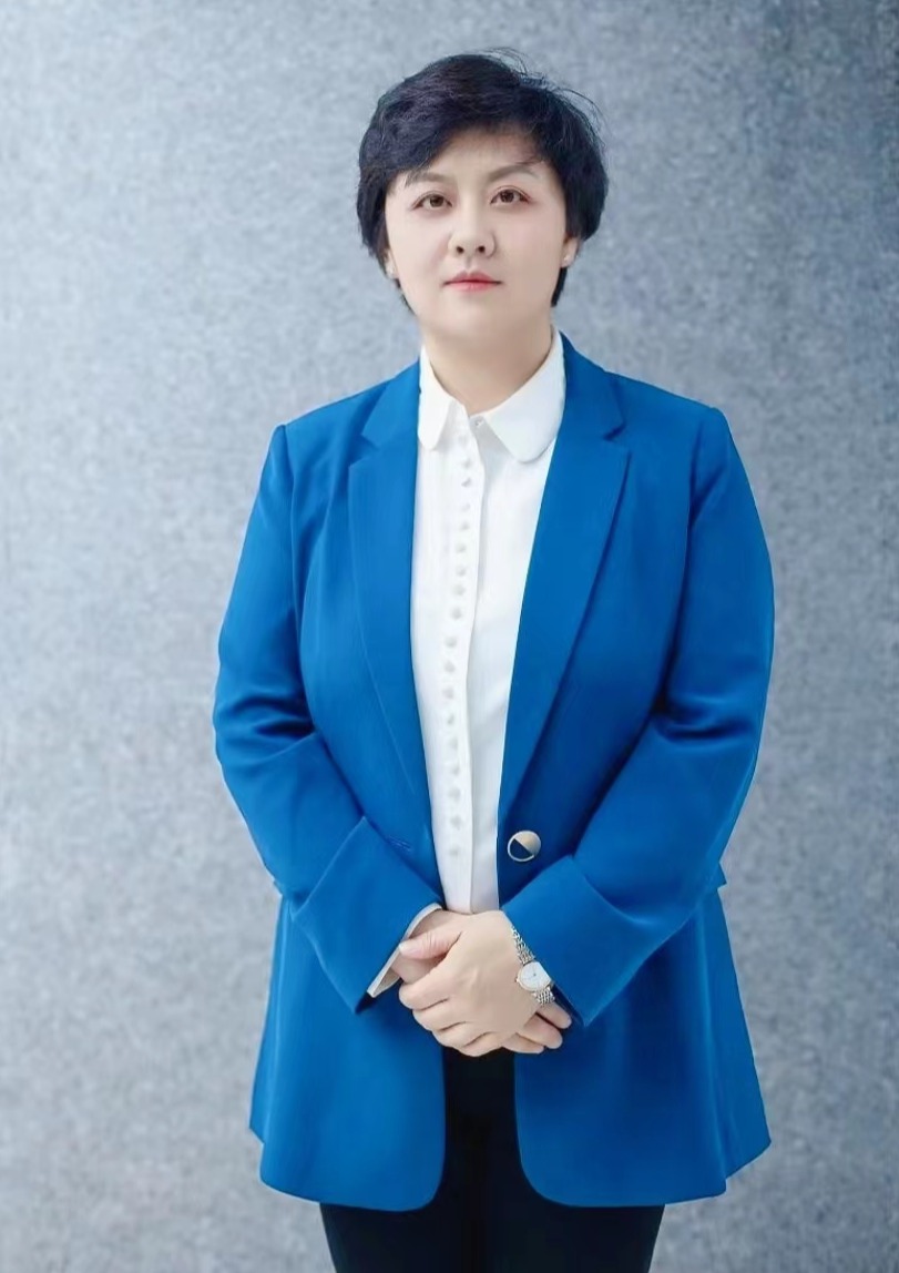 【2023师德标兵候选人风采】法学院：原新利