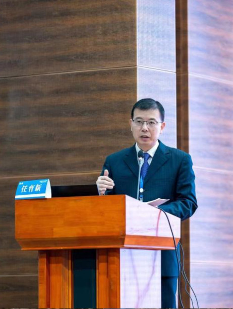 师德标兵 | 任育新：学为人师 行为世范 当好学生成长的引路人